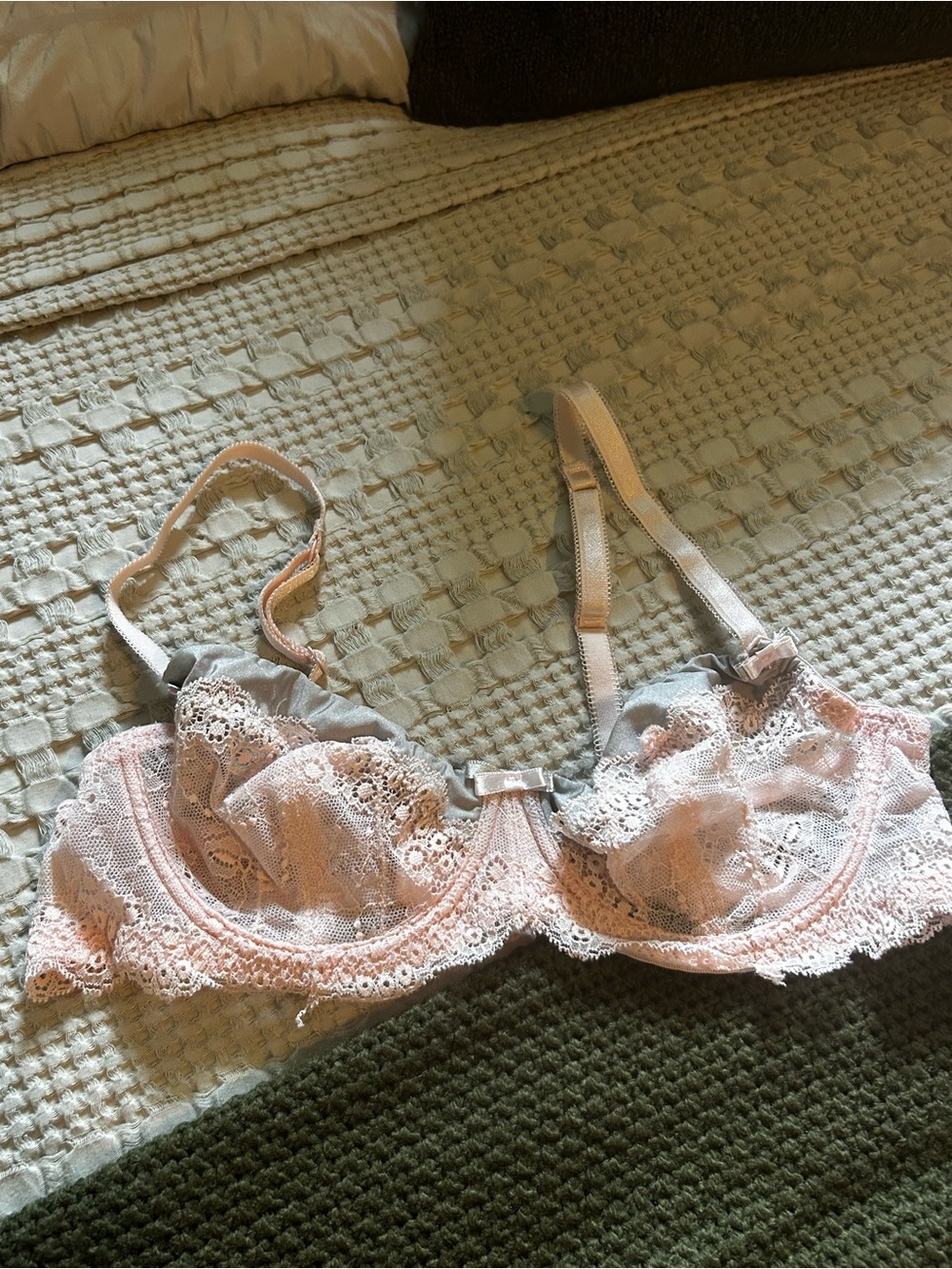Felina Lingerie Grey & Pink Lace underwire Sheer Demi Bra size 36C